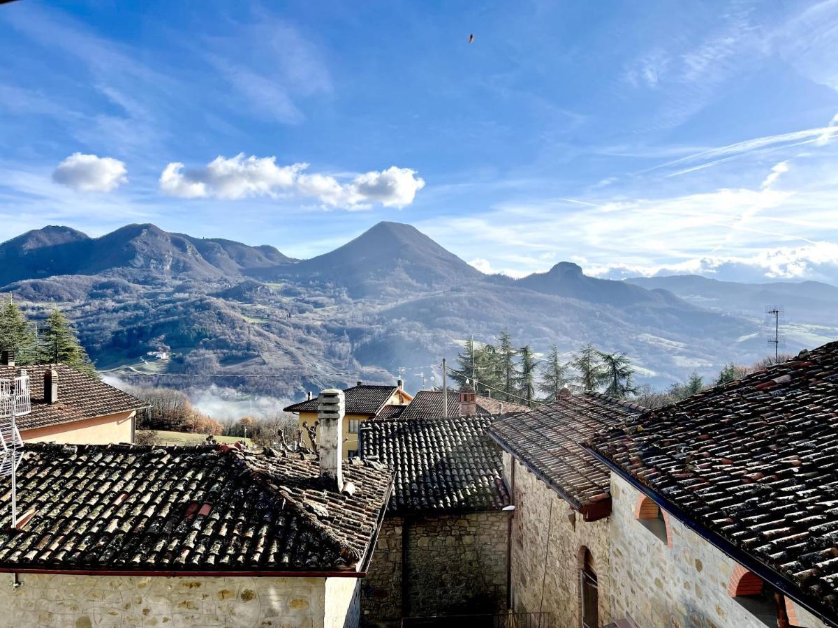 Mazzetti Country House-Vita In Campagna Con Giardino Vimignano-Chiesa 외부 사진